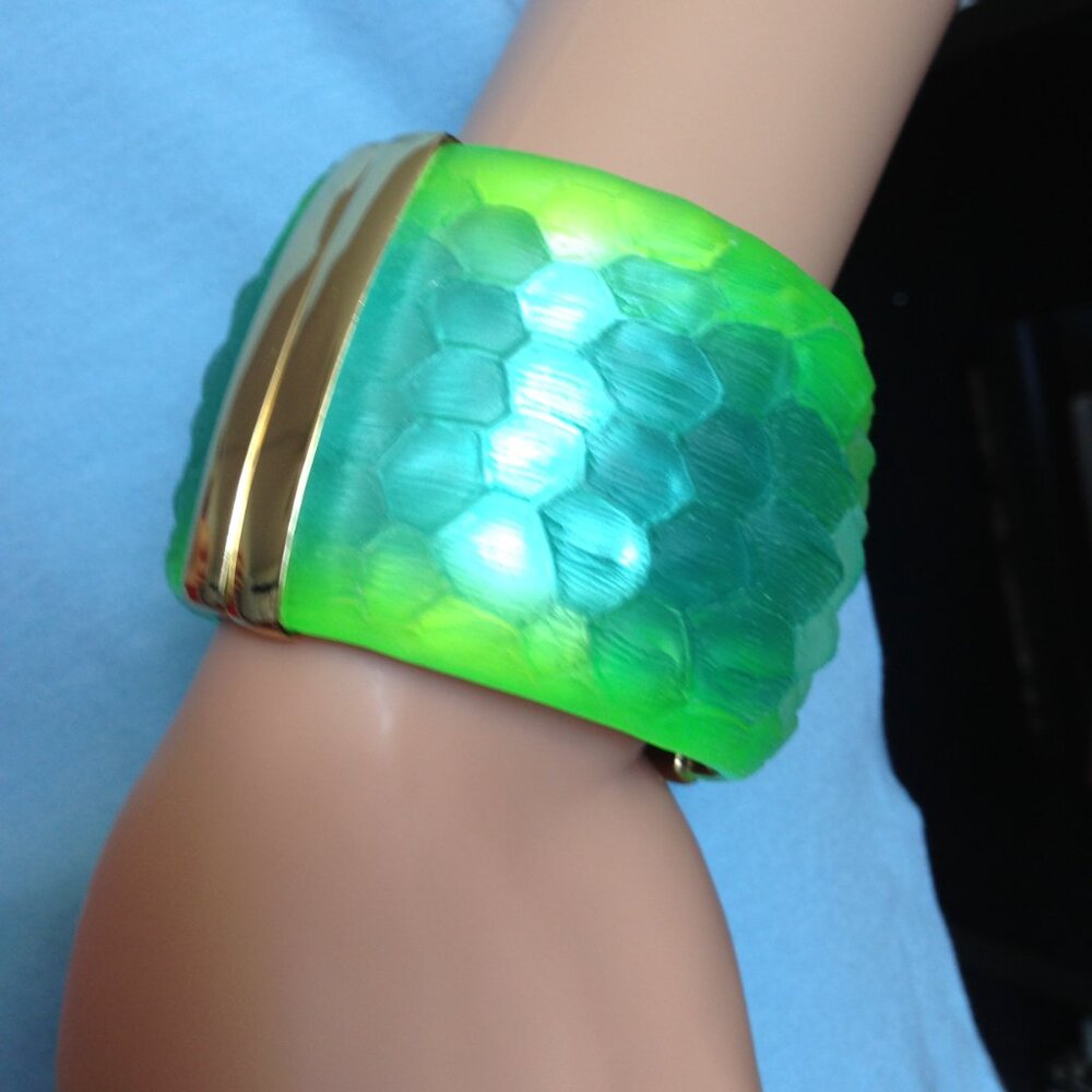 Neon Lucite Bracelet - Picture 2 of 12